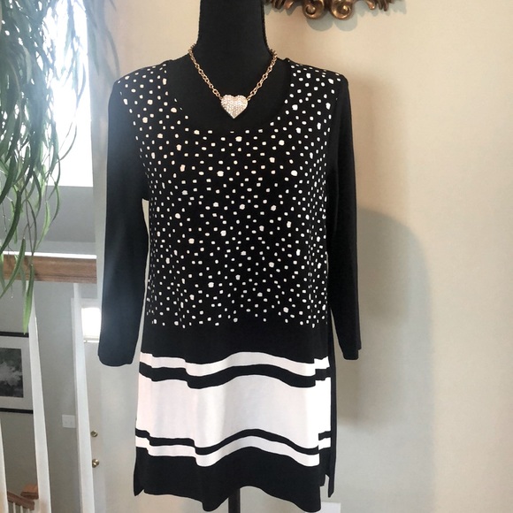 Chico’s size 0 size small Black and white tunic top 🖤 - Picture 1 of 13